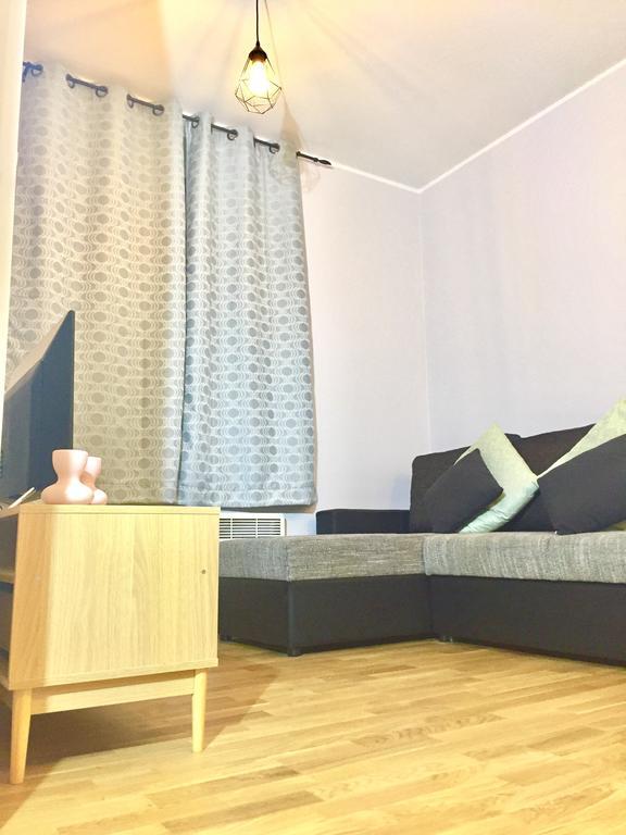 Suur-Ameerika Apartment タリン エクステリア 写真